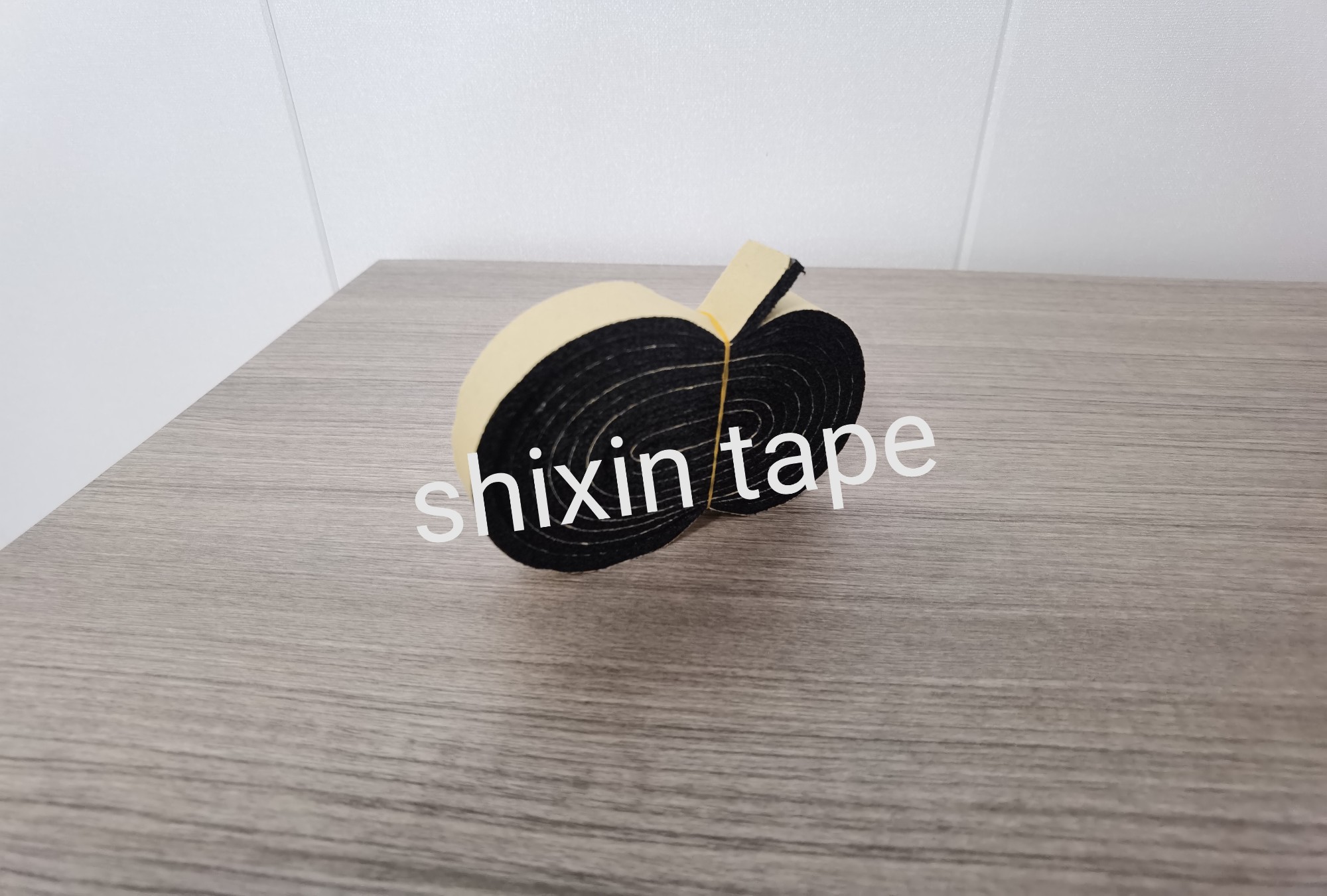PU foam adhesive tape with liner